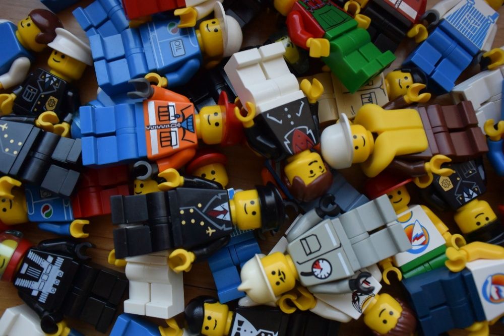 LEGO CITY Oryginalna Figurka Mieszkaniec Miasta Rarytas Kolekcjonerski