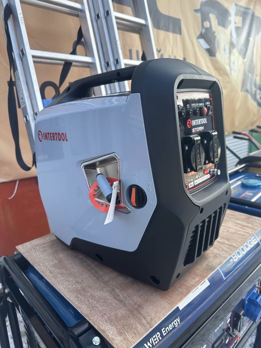 Генератор інверторний  2 квт