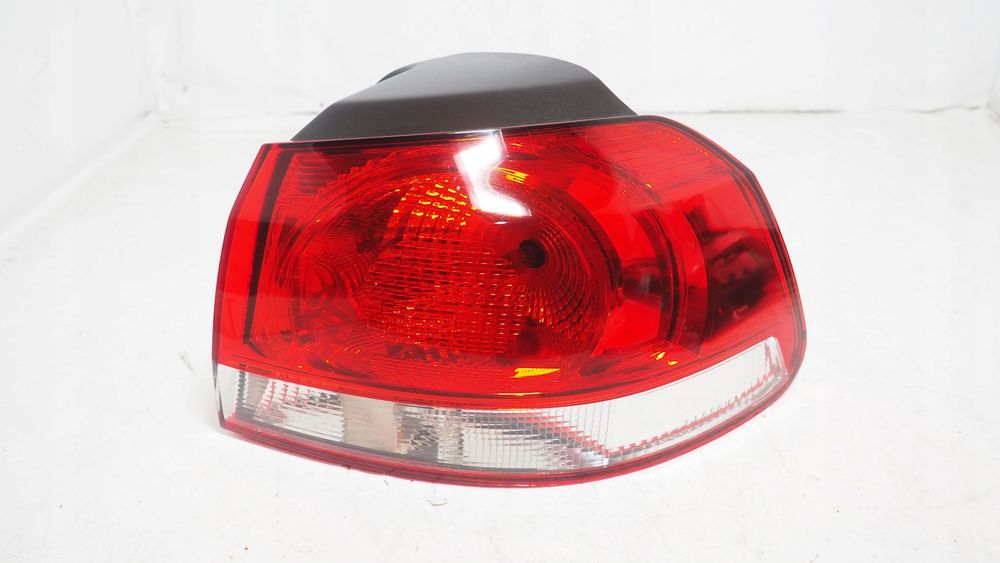 vw golf vi lampa prawa tył