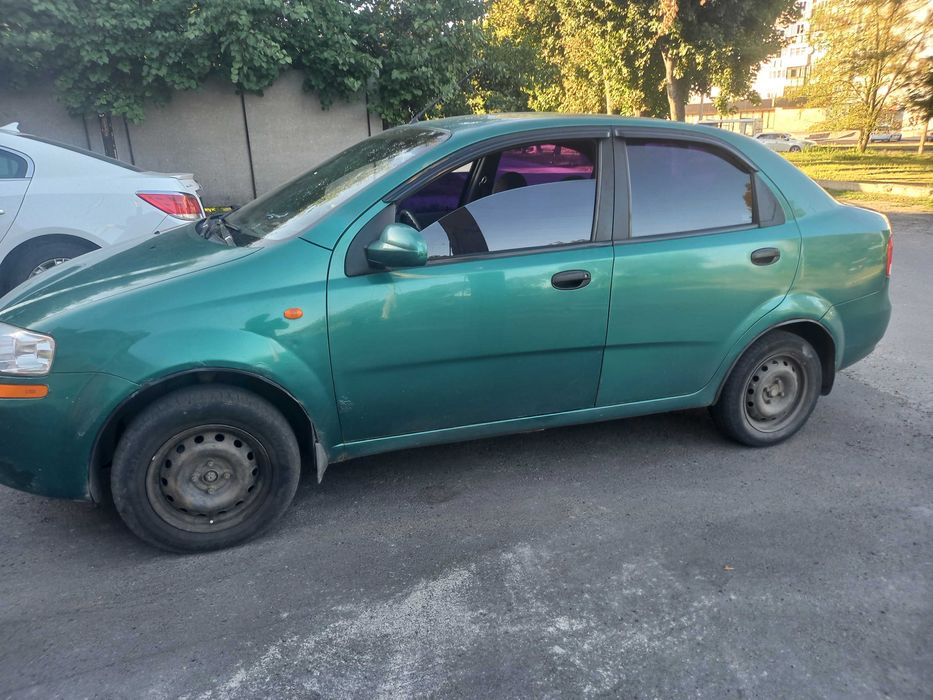 Продать Шевролет Авео