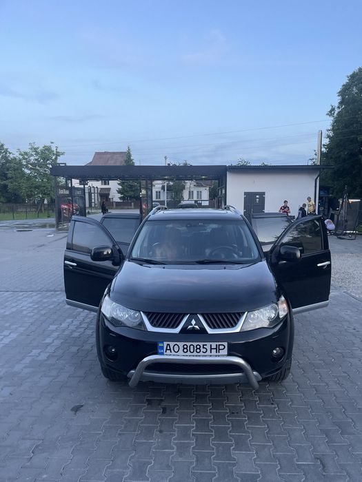 Продам Mitsubishi Otlander XL