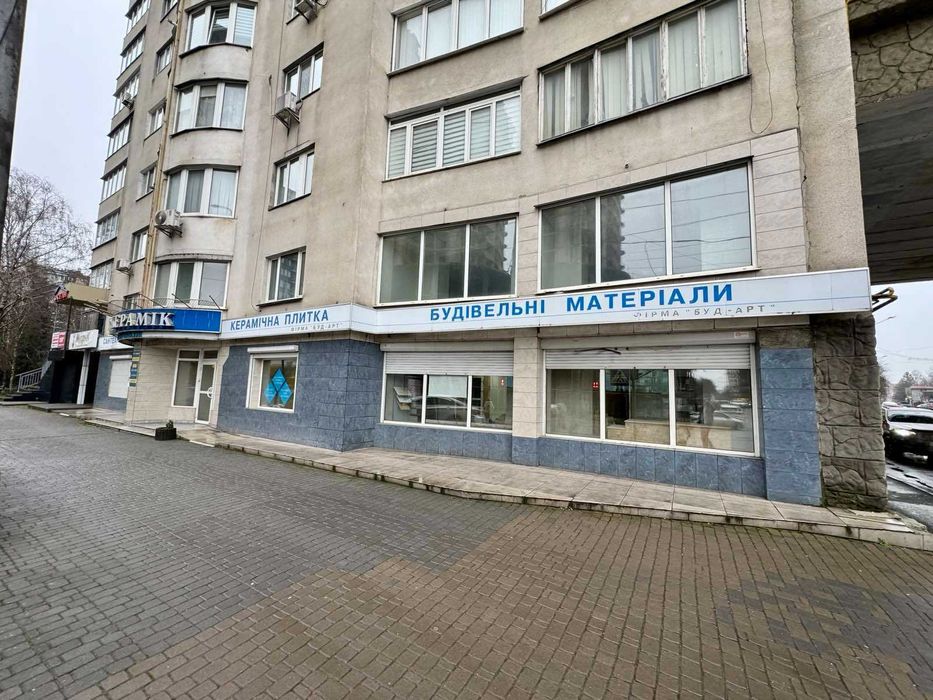 Продаж комерційного приміщення по вул. Свободи