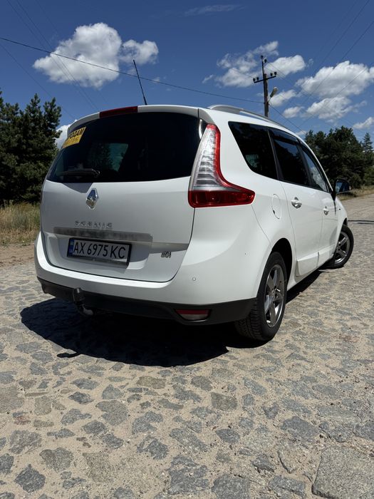 Renault Grand Scenic Limited