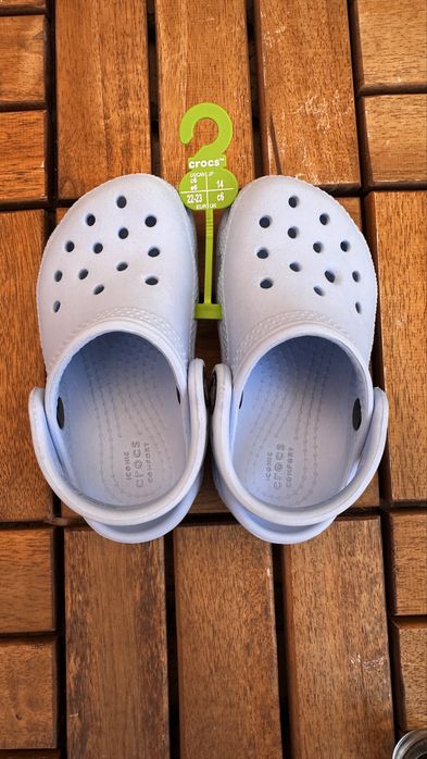 Crocs Classic Clog Criança Azul Claro/Turquesa – Tam. 22/23 (C6) – Novos