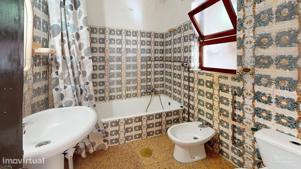 T4 para renovar - Portimão Central