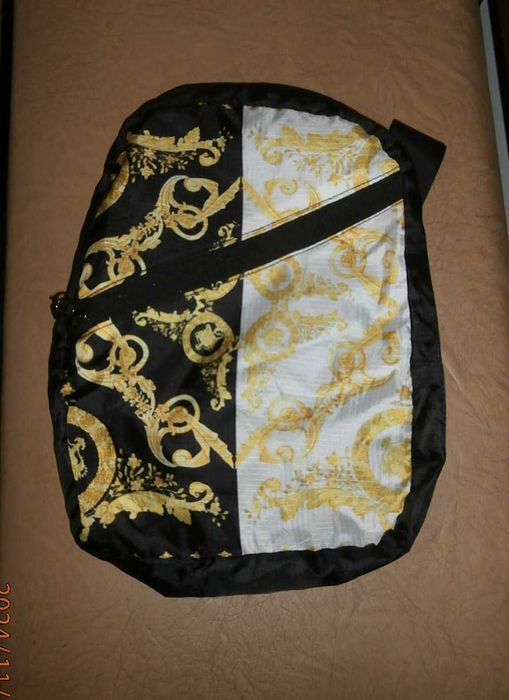 mały plecak na ramię wzór Versace 30x20x10 - nowy