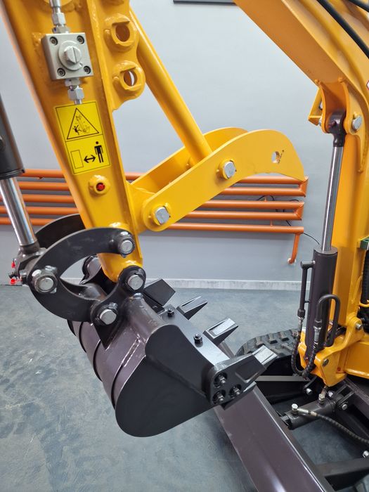 Mini Koparka Berger Kraus BK1200AS łyżka skrętne ramie KUBOTA