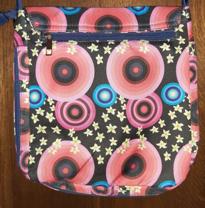 Torba raportowa w kwiaty