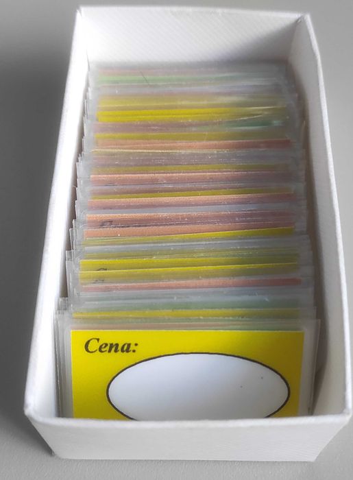 Cenówki laminowane małe.