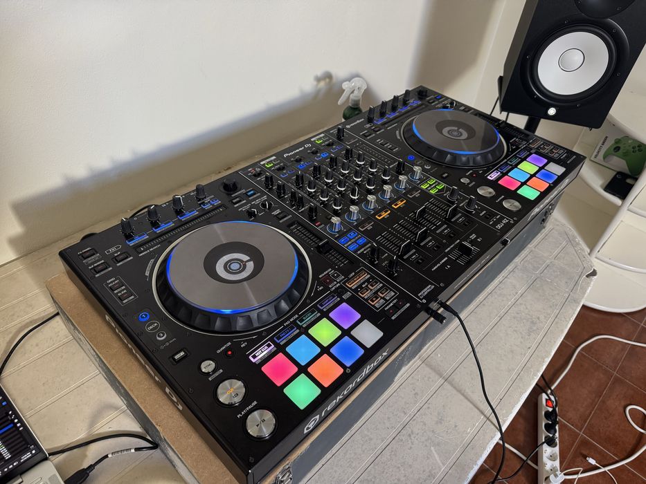 Cotroladora DDJ RZ