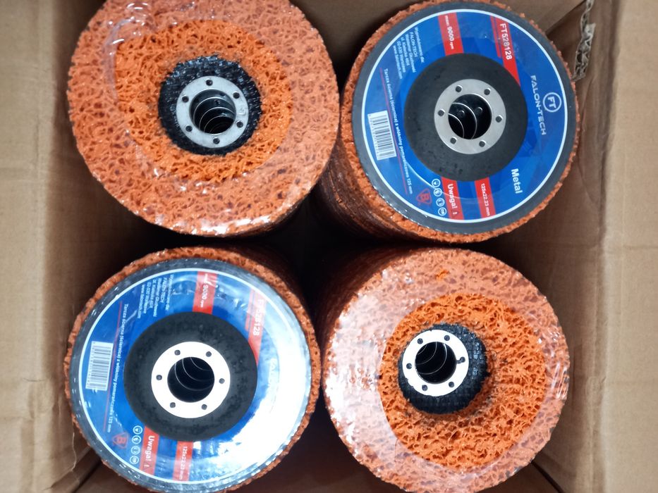 круги зачистные "Коралл" ф125х22,2 коралловый диск