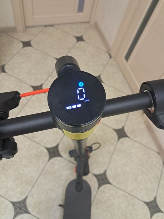 Електросамокат XIAOMI