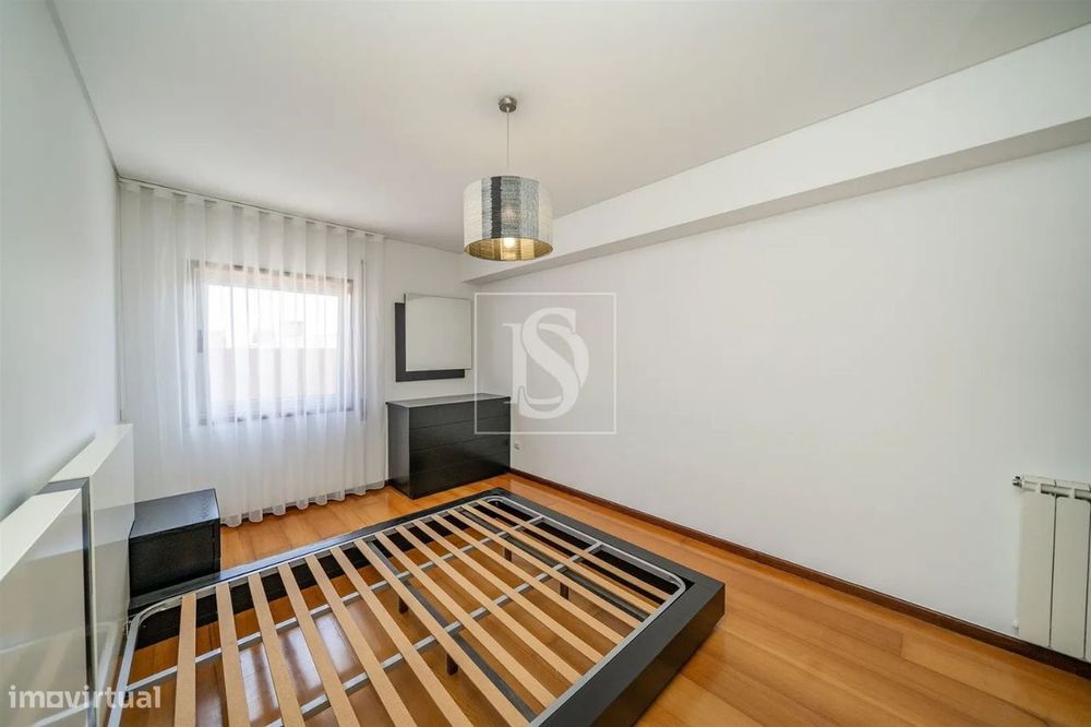 T2 com suíte, varanda e garagem | Benguiados, Vila do Conde