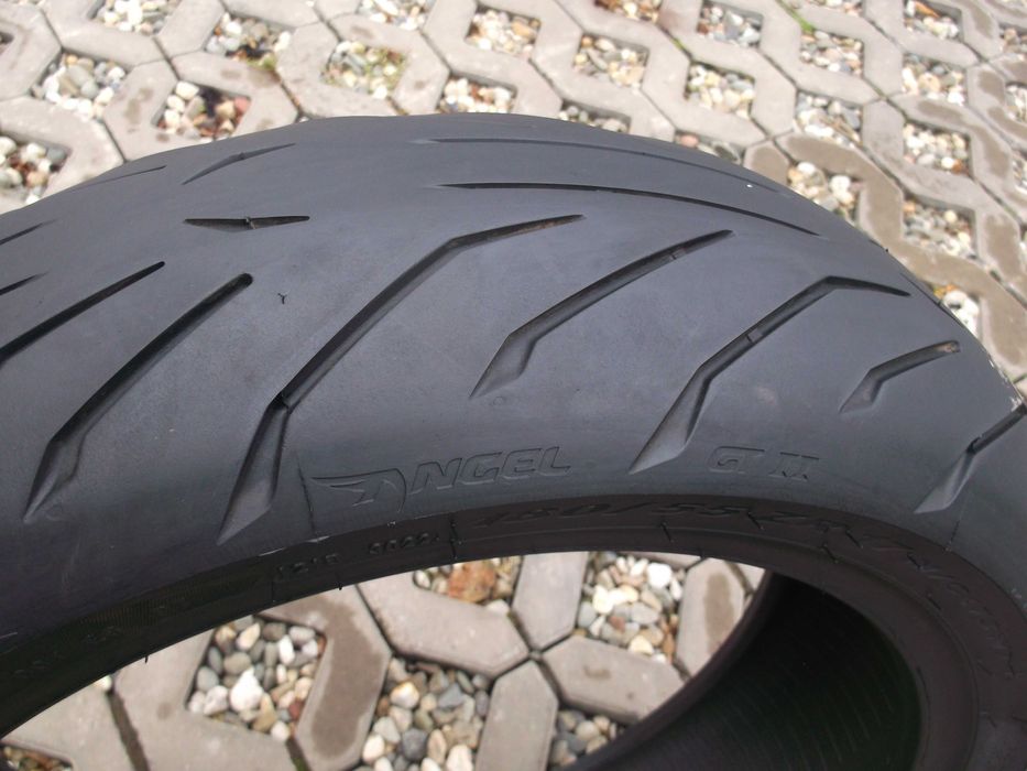 opona 180/55ZR17 Pirelli Angel GT II 2 dot3022 cbr r1 zr17 2,6mm