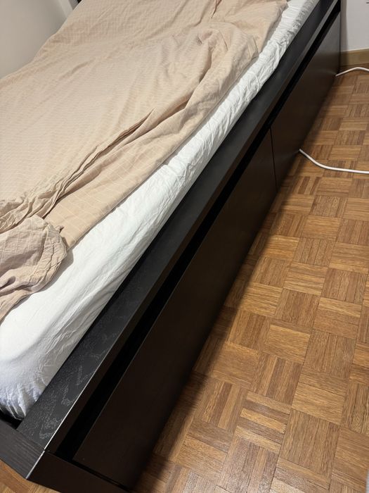 Cama IKEA MALM 140x200 + Gavetas + Estrado + Colchão Molaflex