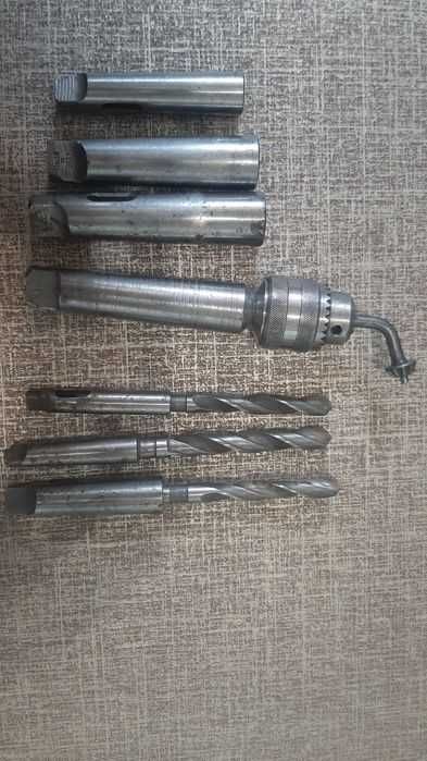 Патрон с Конусом Морзе для электродрели с ключом.