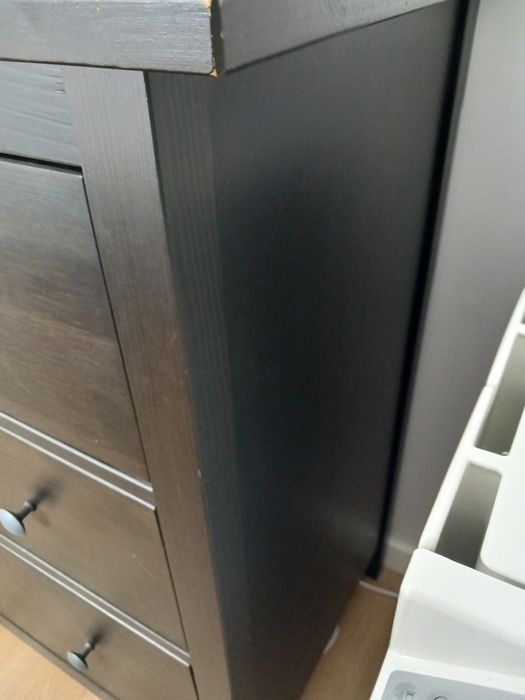 Comoda HEMNES 8 Gavetas - como nova