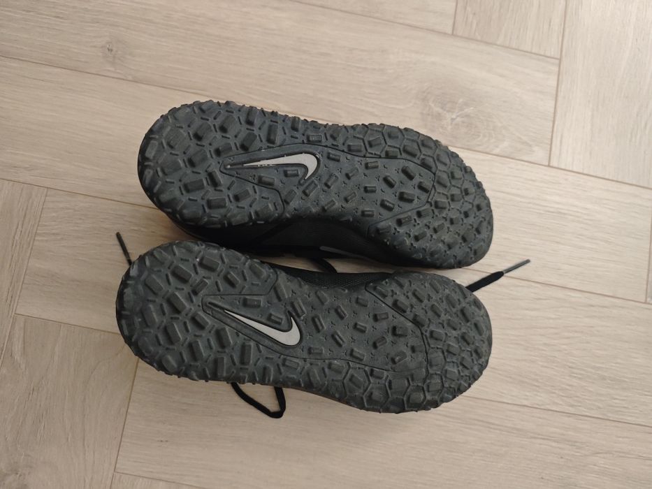 Nike Phantom TF (Turf) | Rozmiar 33 | Stan bardzo dobry