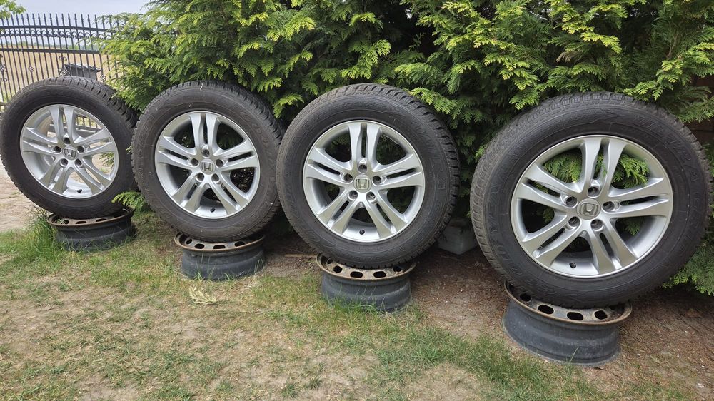 Felgi Oryginał Honda HR-V 6,5Jx17 ET40 5x114,3 opony zima 225/65R17