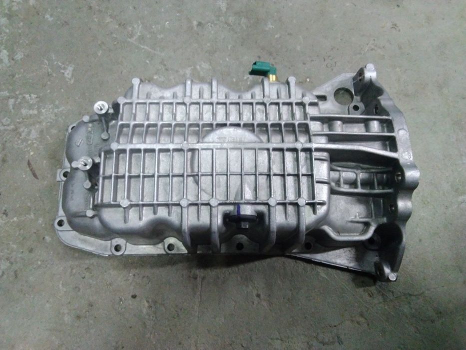 Nowa miska olejowa Volvo V40 1.5 t3  BM5G-6675,EA