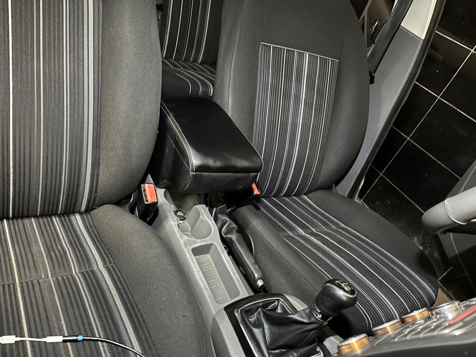 Ford focus 2 universal