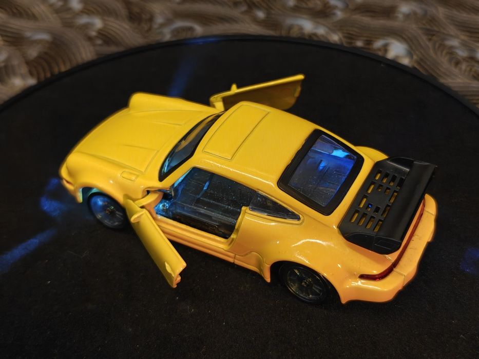Porsche 911 металева RC модель, [1:43, гіроскоп, дрифт]