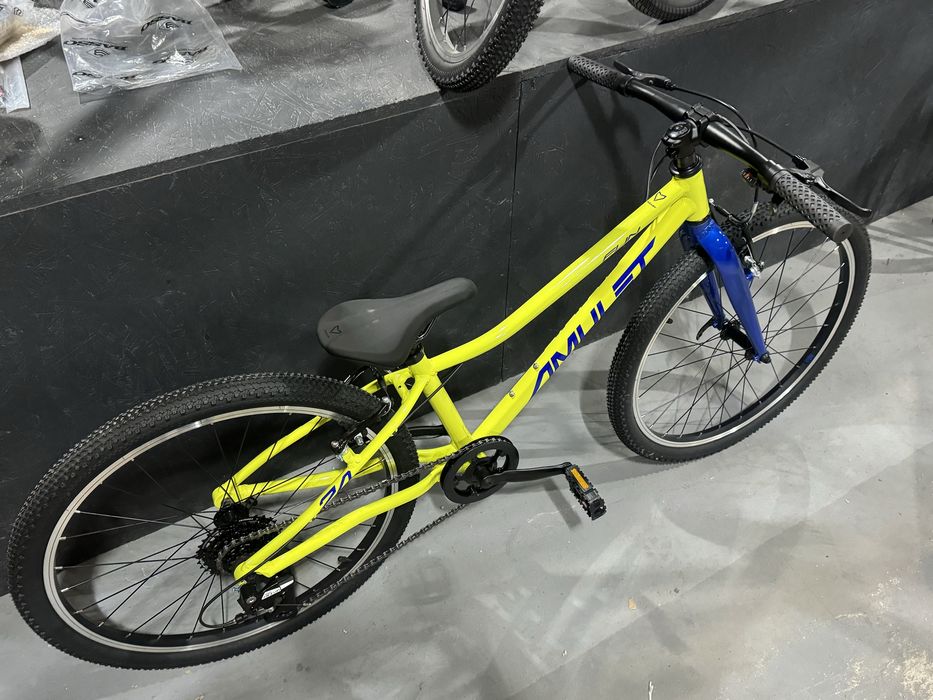 Super lekki rower 24 Amulet Fun  10 kg 2025