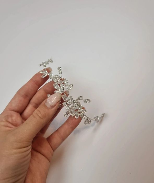 Ozdoba ślubna do włosów srebrno kryształowa gałązka piękna mieniąca
