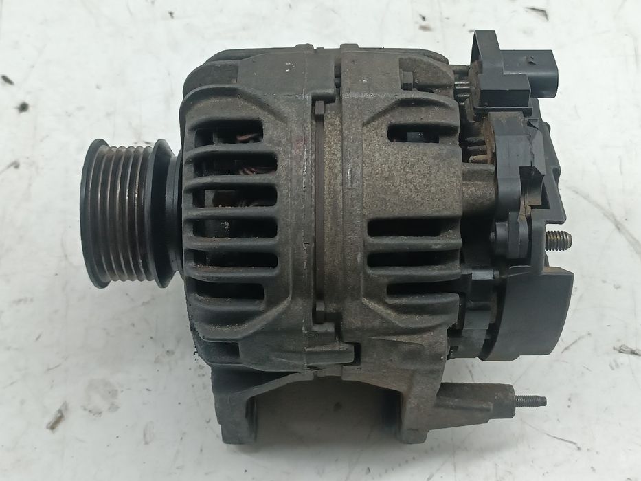 Alternador - volkswagen golf iv (1j1) | 97 - 07