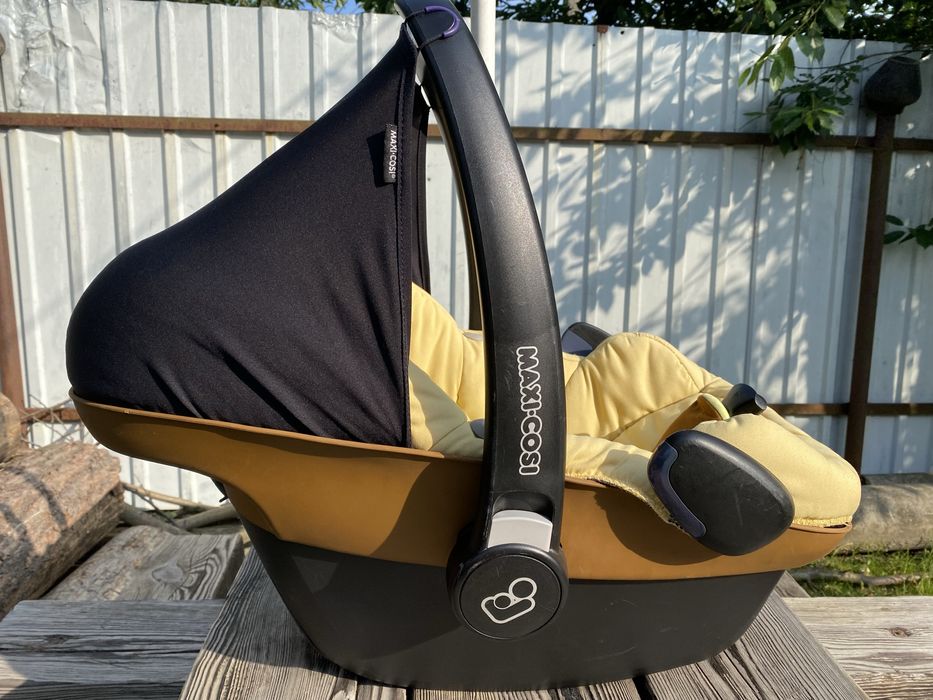 Продам автокрісло