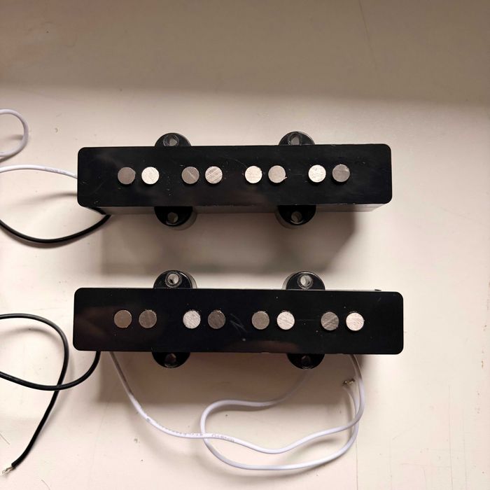 Fender Designed Alnico Single-Coil – set pickupów Jazz Bass neck + bridge (przetworniki do bassu)