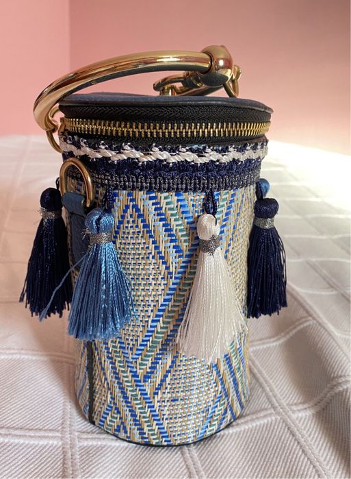 Mala de mao / Tiracola com franjas em cilindro (nova)