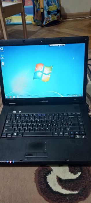 Samsung R60 продам