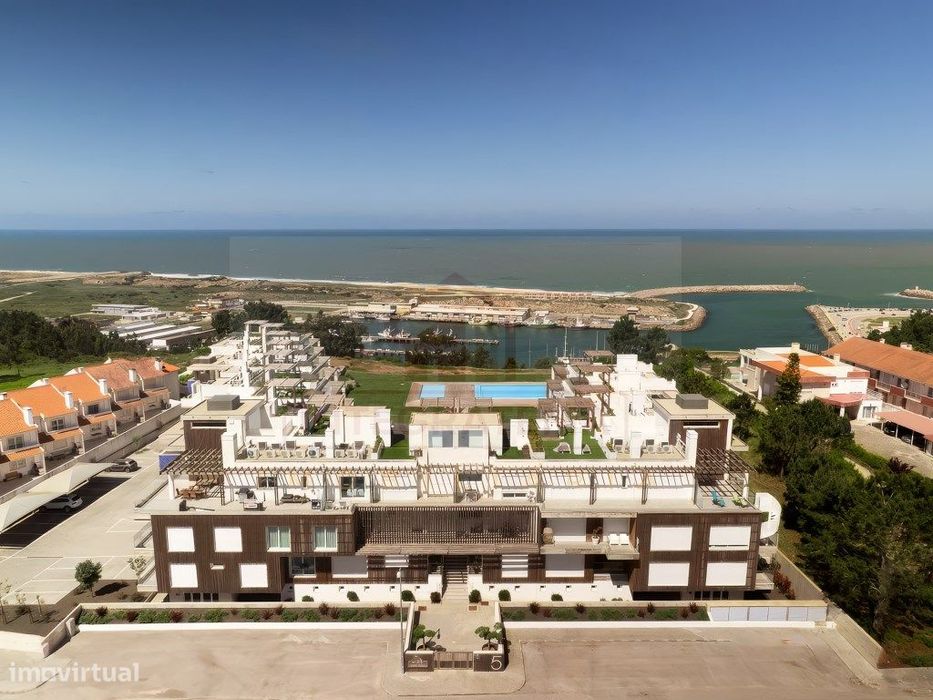 Apartamento T2 com rooftop e estacionamento - Mar à Vista