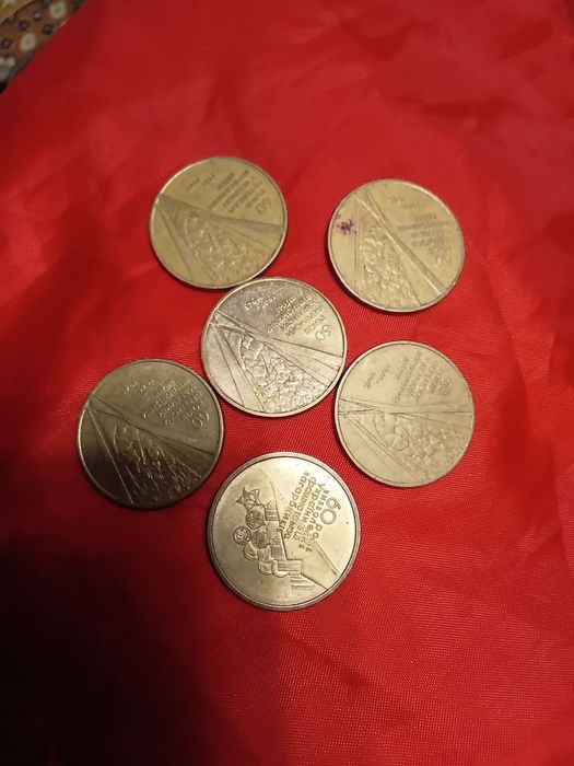 Монета одна гривня 50 копійок  копійка 1 гривна 50 копеек Украина