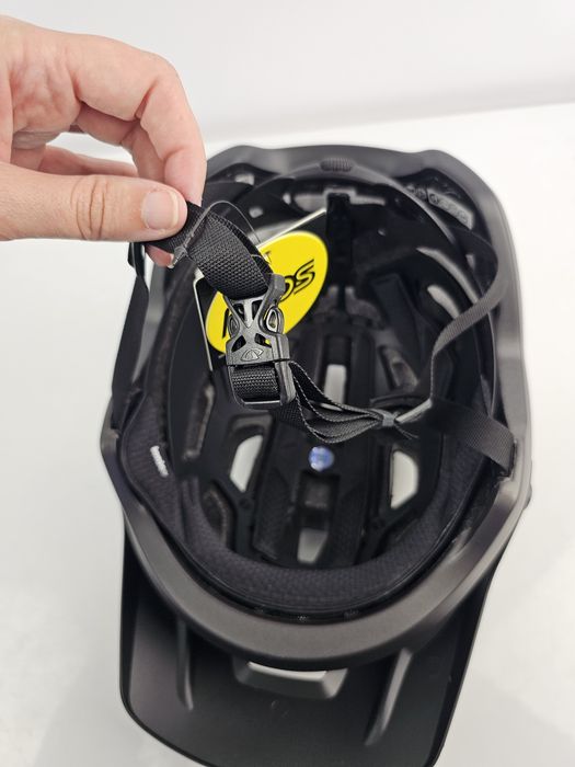 Giro Source MIPS All Mountain MTB kask rowerowy czarny 2022