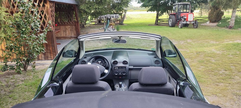 Volkswagen New Beetle Cabrio