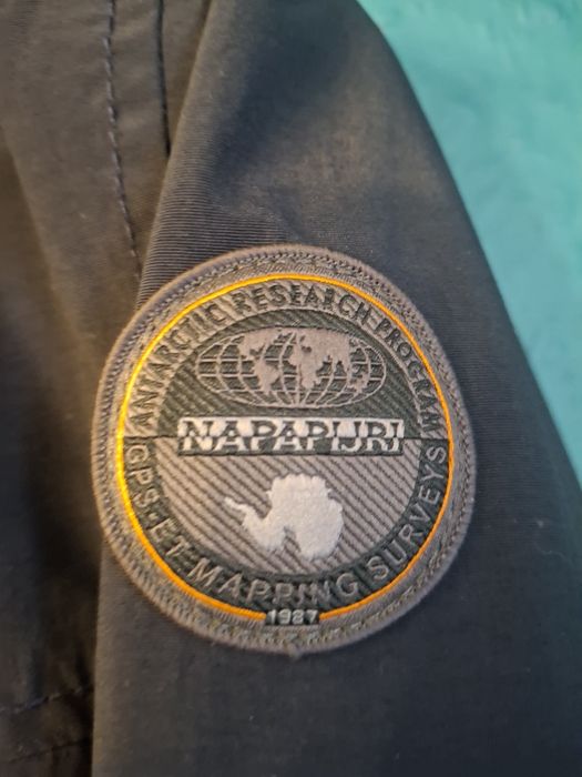 Napapijri  wiatrówka meska S