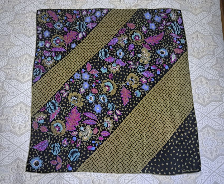 Платок.  Винтаж. 100%silk. Fischbacher