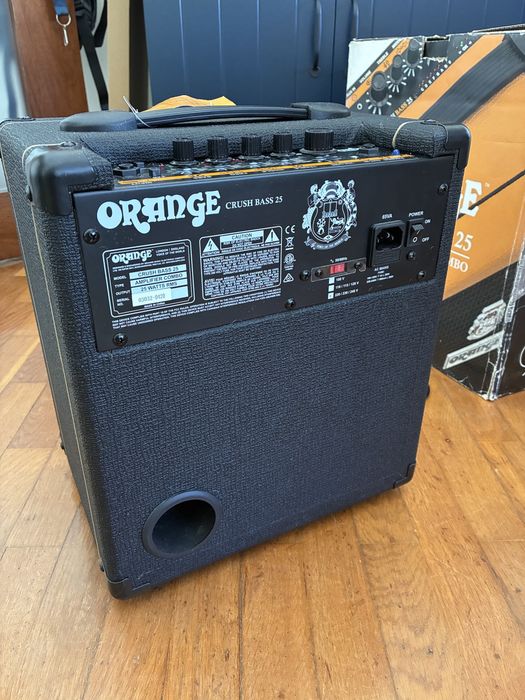 Amplificador Orange Crush Bass 25