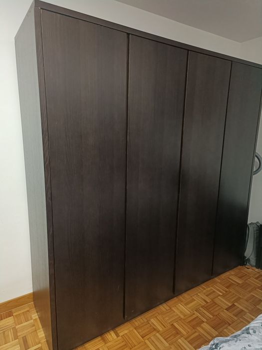 Quarto completo em bom estado cama elevatória