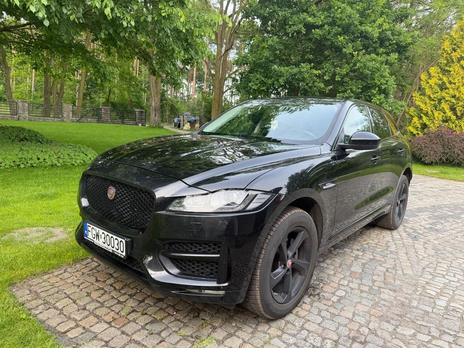 Jaguar F-Pace