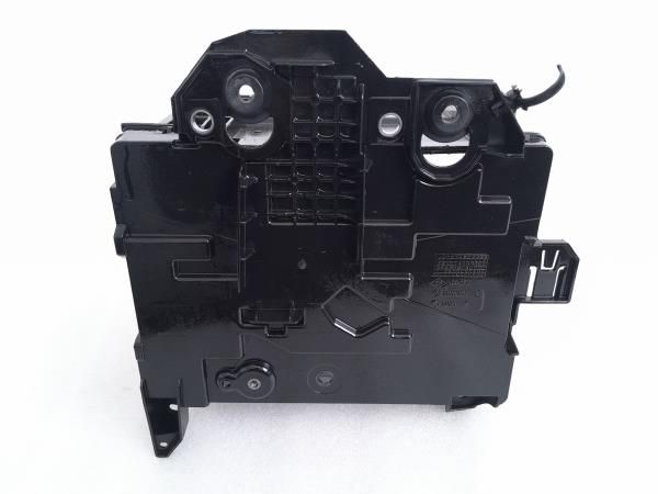 Base / caixa da bateria RENAULT Clio III (BR0/1, CR0/1)