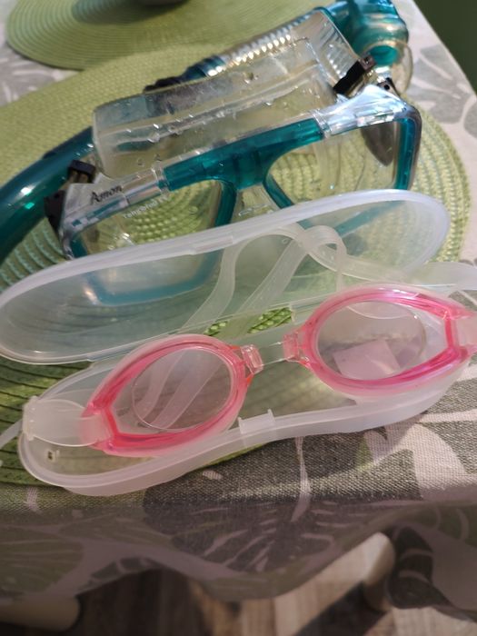Маска для плавання