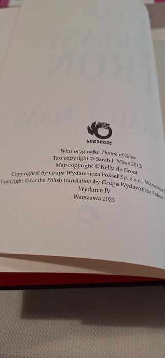 Szklany Tron Sarah J Maas t 1