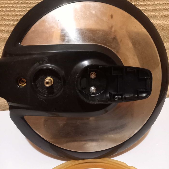 Кришка Мультиварка-скороварка Moulinex CE500e32 на запчасти Мулинекс