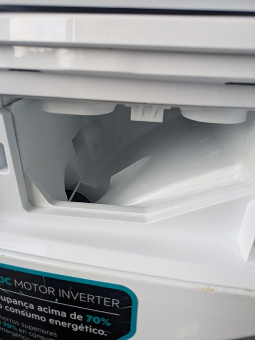 Máquina de lavar roupa BECKEN BOOST WASH