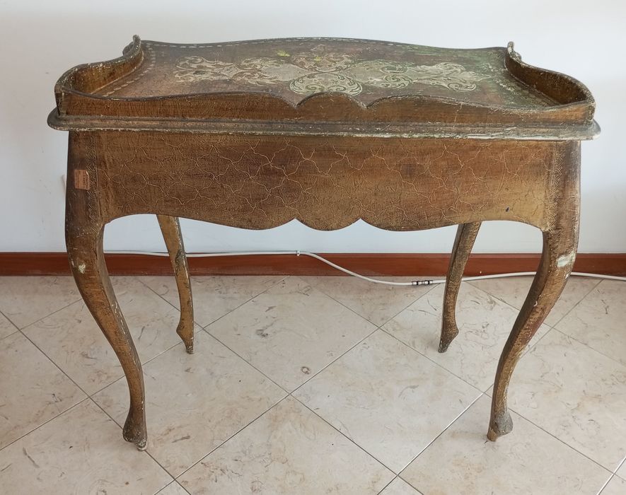 Consola tipo Luis XIV