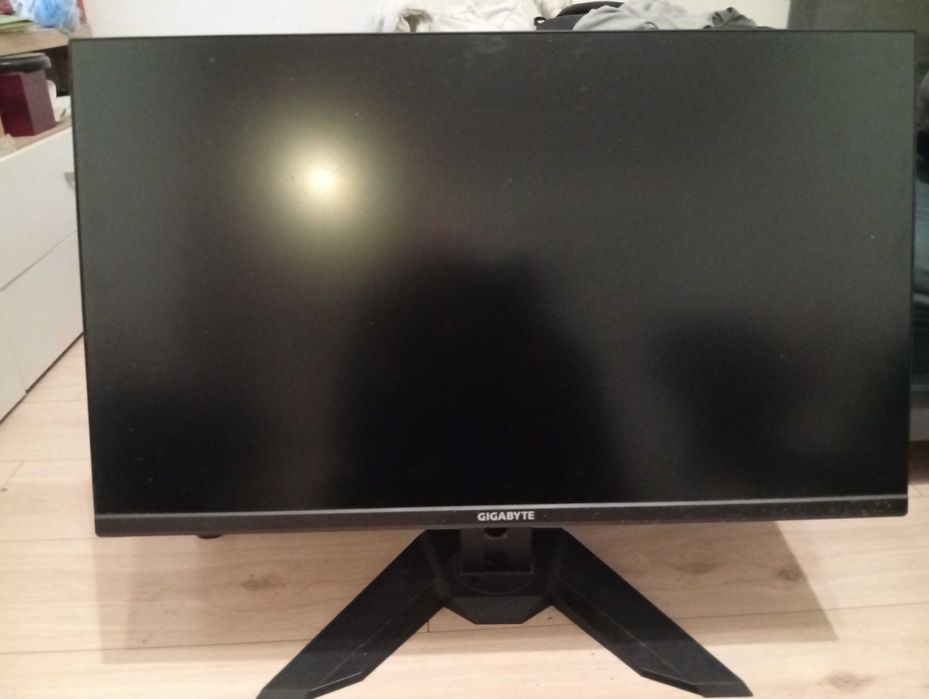 Sprzedam monitor Gigabyte m32u