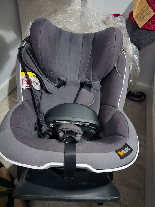 Fotelik samochodowy Besafe iZi Twist i-Size